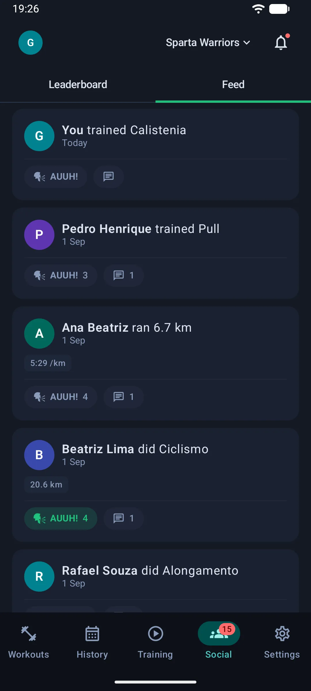 The group feed with recent workouts, cheers and comments (Android)